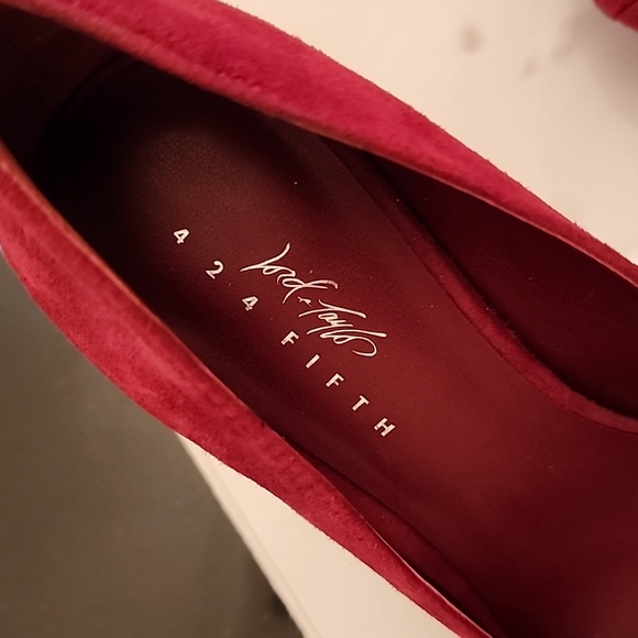 424 Fifth Lord & Taylor Suede High Heels - Picture 3 of 9
